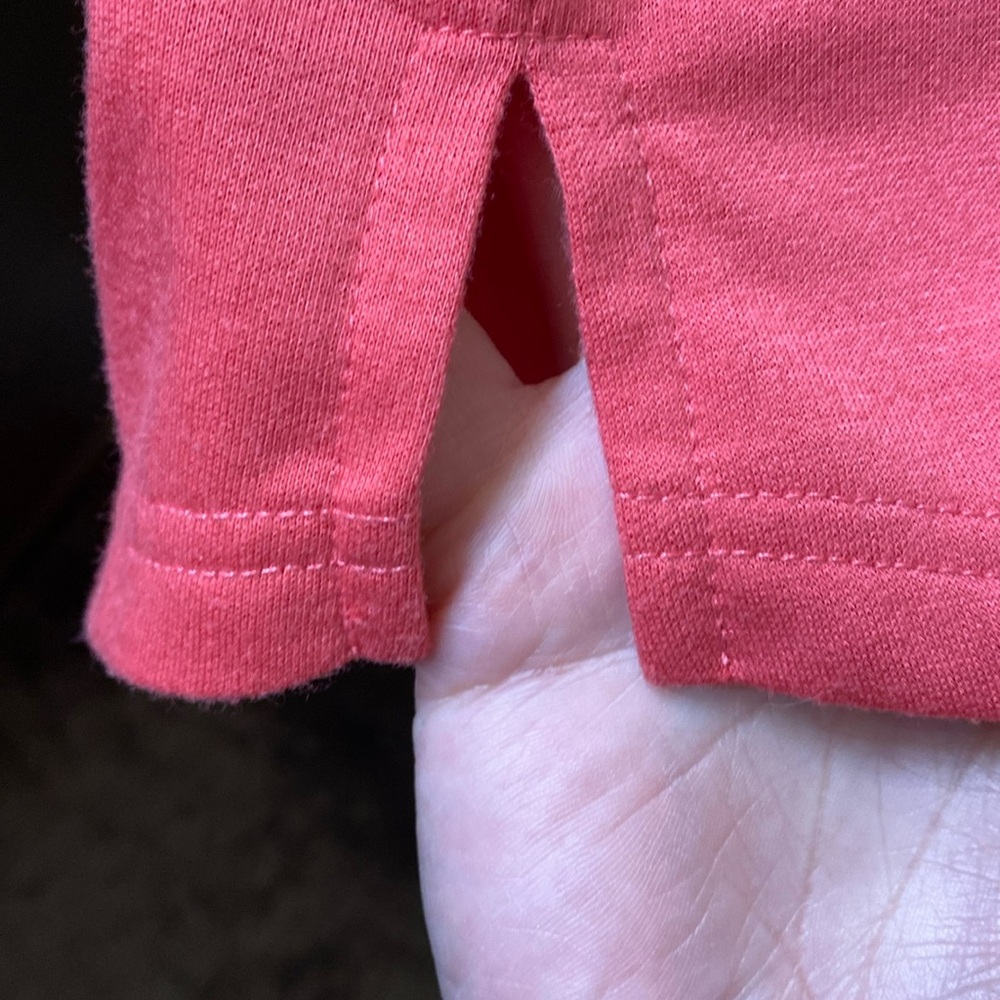 Maurice’s 24/7 workout shirt - Picture 4 of 6